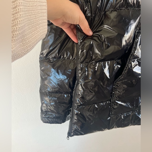 Essentiel Antwerp Black Gloss Oversized Quilted Duck Down Hooded Puffer Jacket - Picture 8 of 16